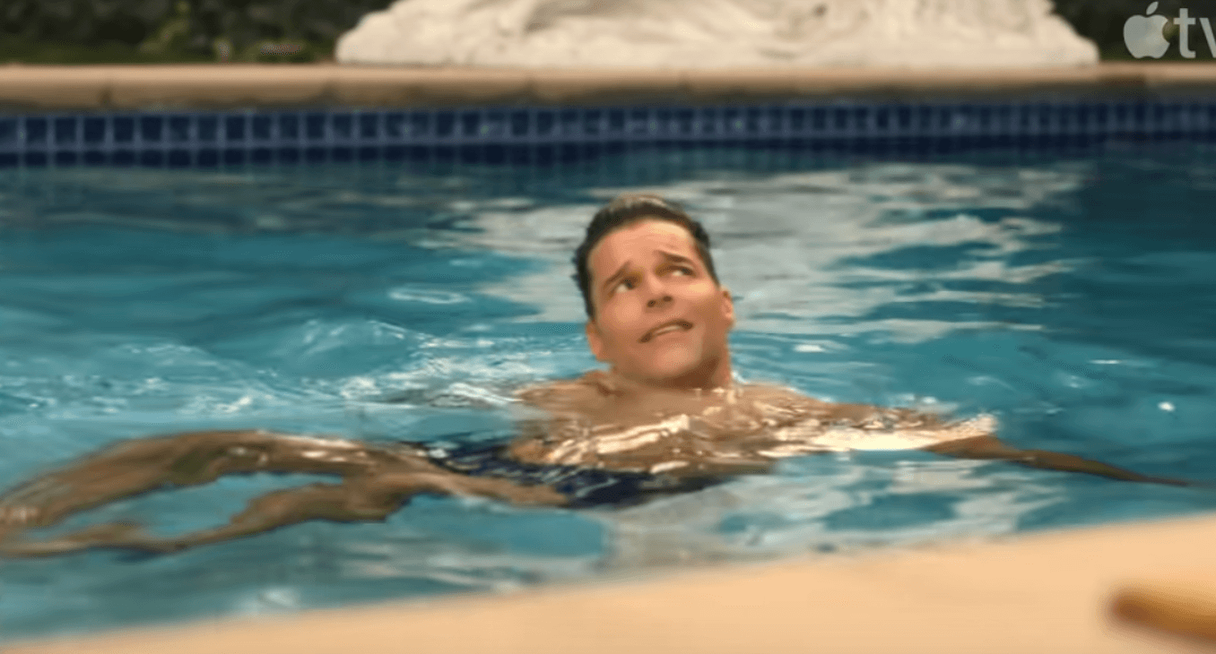 Palm Royale, Ricky Martin: "Sono quasi nudo nella serie, indosso ogni tipo di slip" - Palm Royale - Gay.it