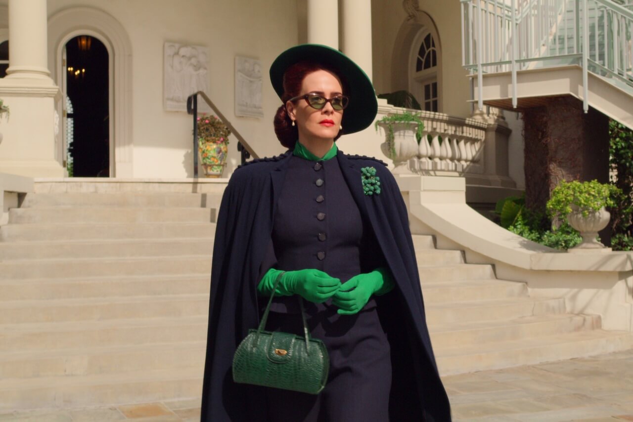 Sarah Paulson avrà la sua stella sulla Hollywood Walk of Fame, cerimonia con l'amata Holland Taylor - Ratched Season1 Episode2 00 11 17 15R - Gay.it