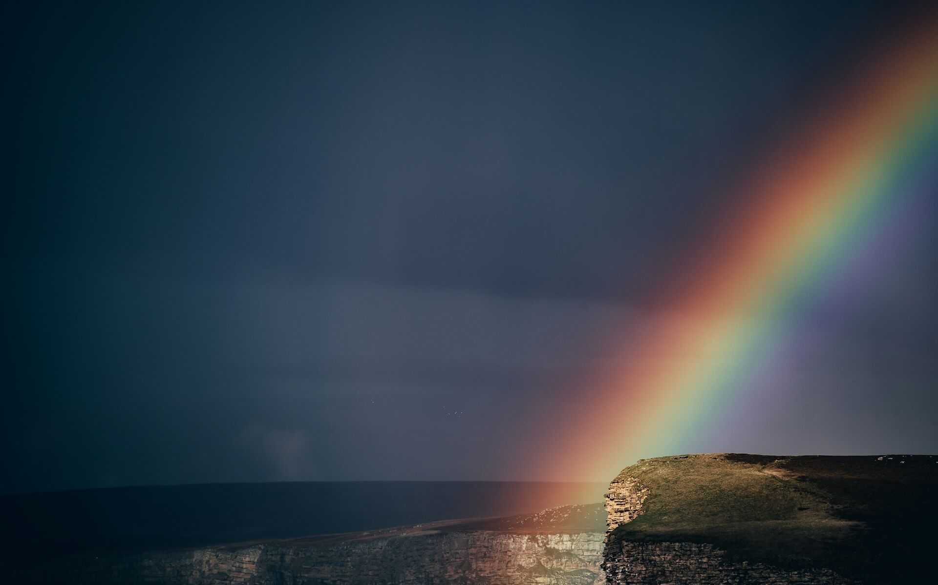 Fare coming out ogni giorno nella società etero normata - annie spratt n3lGbPpDIJw unsplash - Gay.it