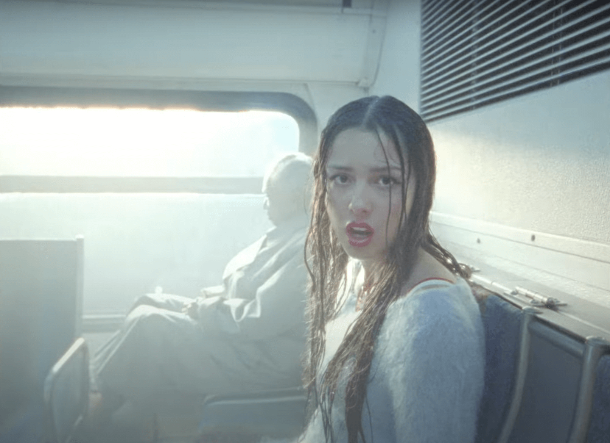 Olivia Rodrigo è la rockstar (e attivista) che meritiamo: il suo Guts Tour contro le leggi anti-aborto