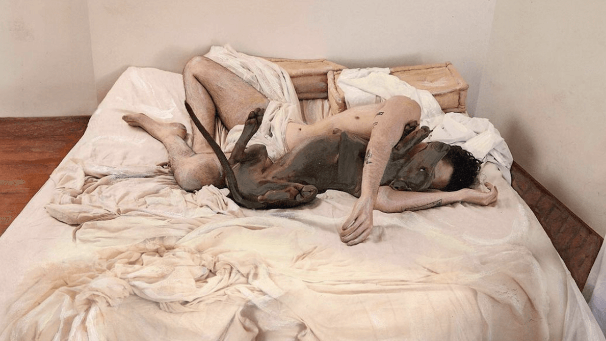 “Tu cosa vedi quando chiudi gli occhi” nuovo disco di Michele Bravi: “Con Mauro Balletti racconto la poesia della nudità”