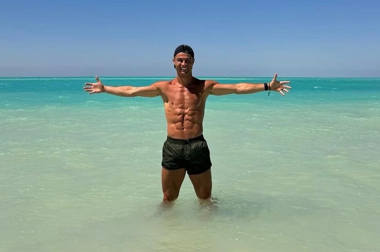 CR 7