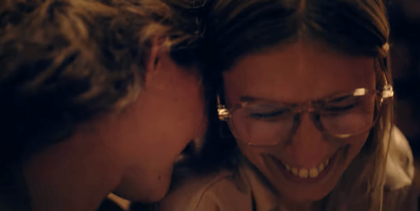 A Teramo primo bimbo con due mamme: "Riconosciuta la loro famiglia nella sua pienezza" - Due mamme un figlio una famiglia. Il bellissimo spot italiano - Gay.it