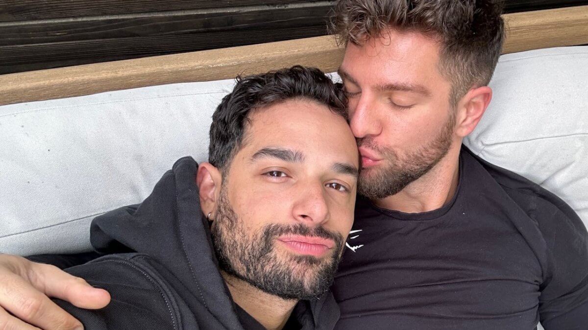 Johnny Sibilly di Pose, Phillip Davis è il suo nuovo fidanzato. Le foto social
