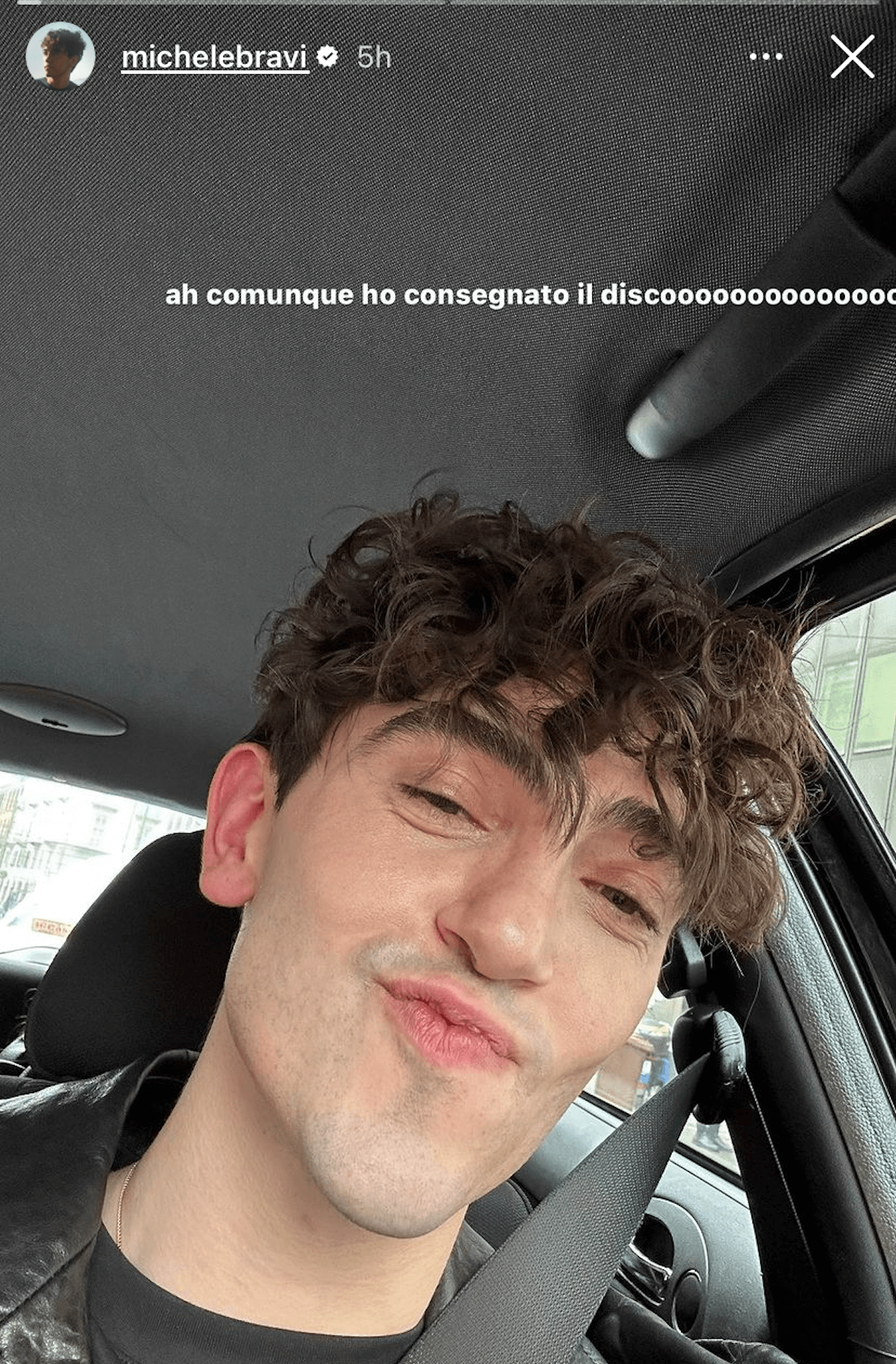 Michele Bravi ha consegnato il nuovo disco: "Completamente scritto e arrangiato da me" - Michele Bravi - Gay.it
