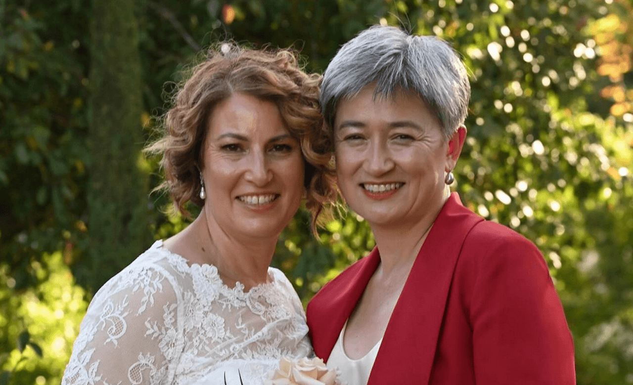 Penny Wong, la ministra degli esteri d’Australia ha sposato l’amata Sophie Allouache