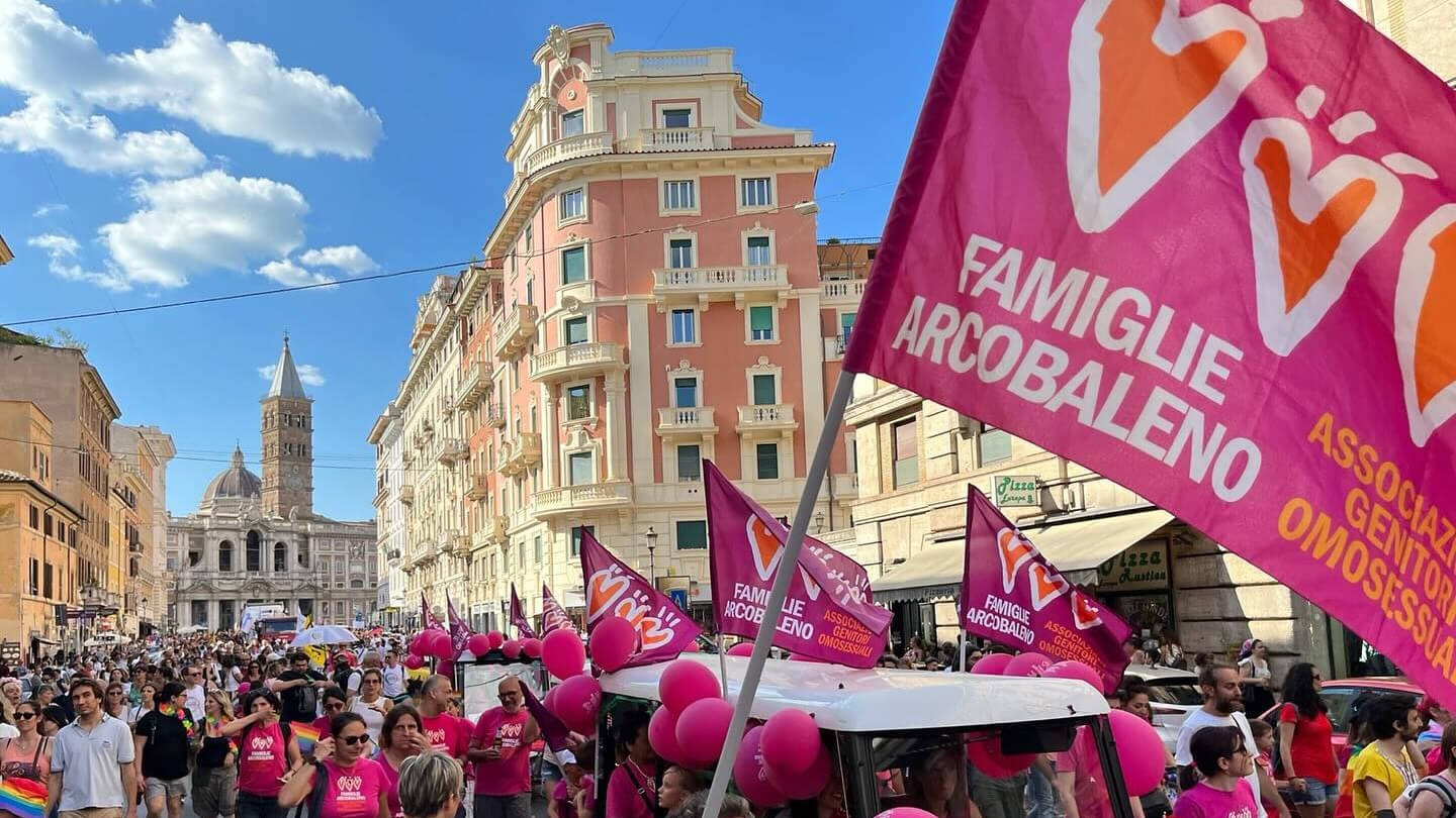 Famiglie Arcobaleno alla riscossa in 12 Piazze
