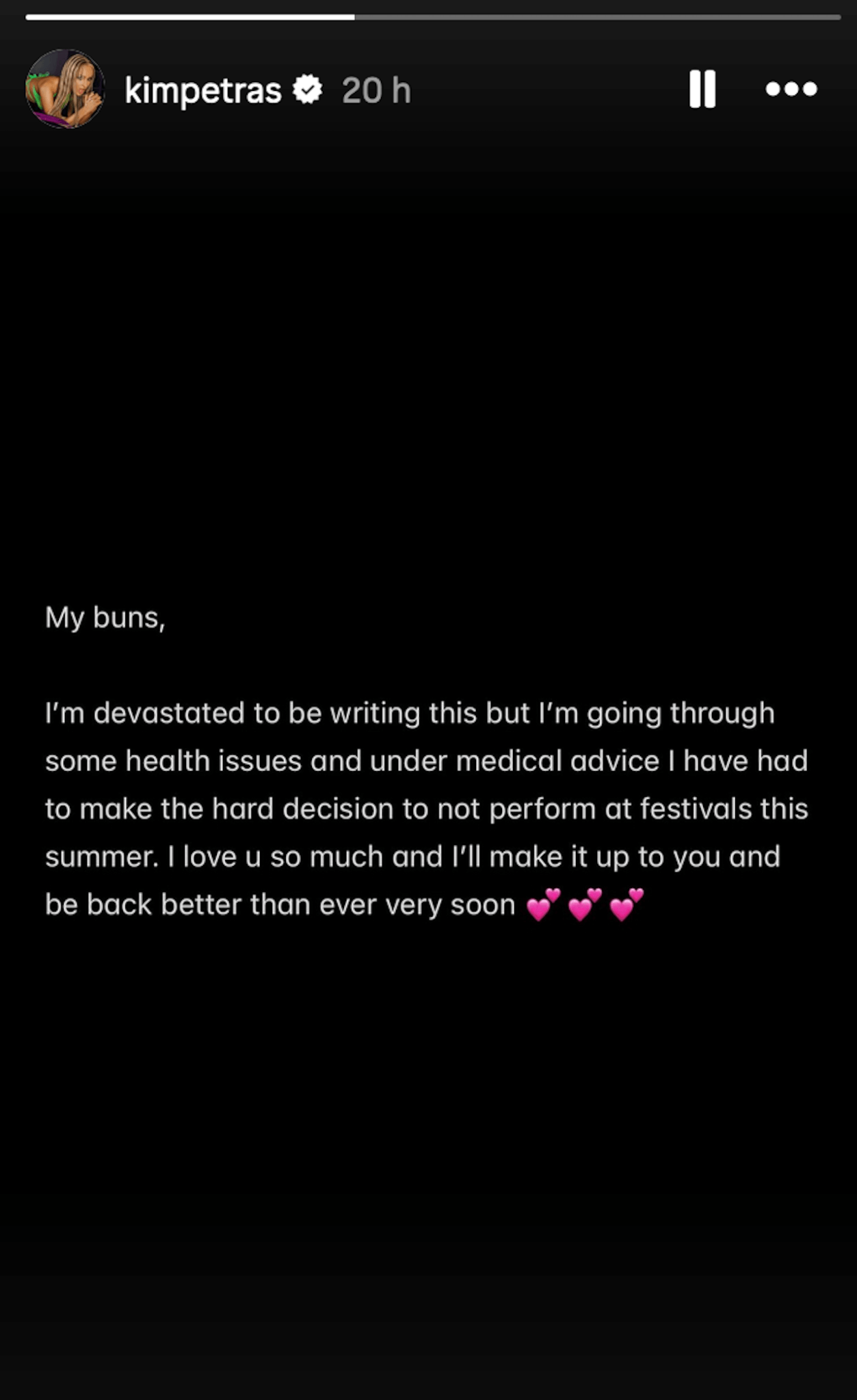 Kim Petras cancella tutti i concerti estivi per "problemi di salute" - Kim Petras - Gay.it
