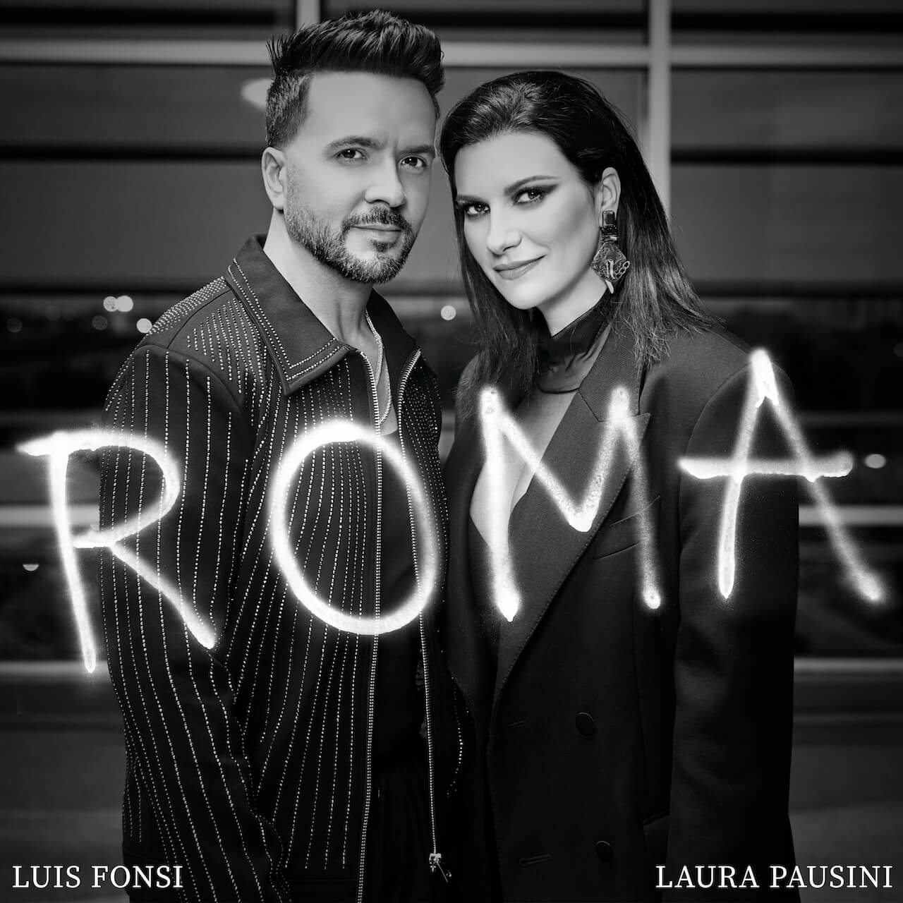 Roma, ecco il nuovo duetto di Laura Pausini con Luis Fonsi (VIDEO) - LF LP ROMA SINGLE - Gay.it