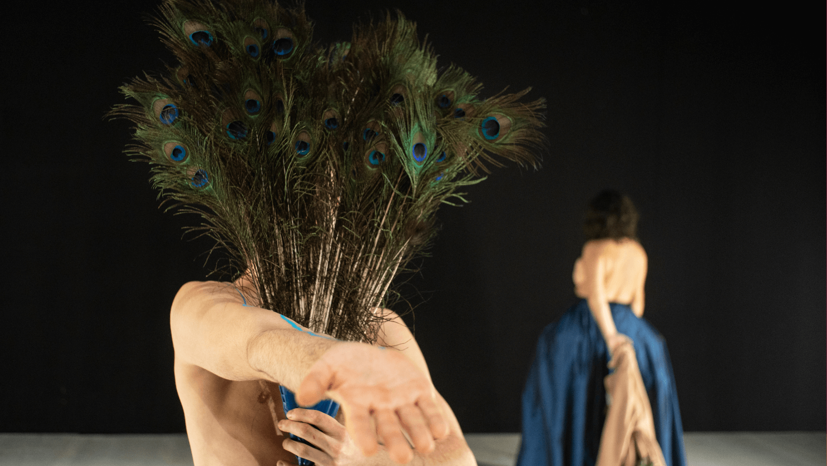 Resistenza, malattia e vita: abbiamo intervistato Ivonne Capece, a teatro con Thinking Blind - Matteo B Bianchi2 1 - Gay.it