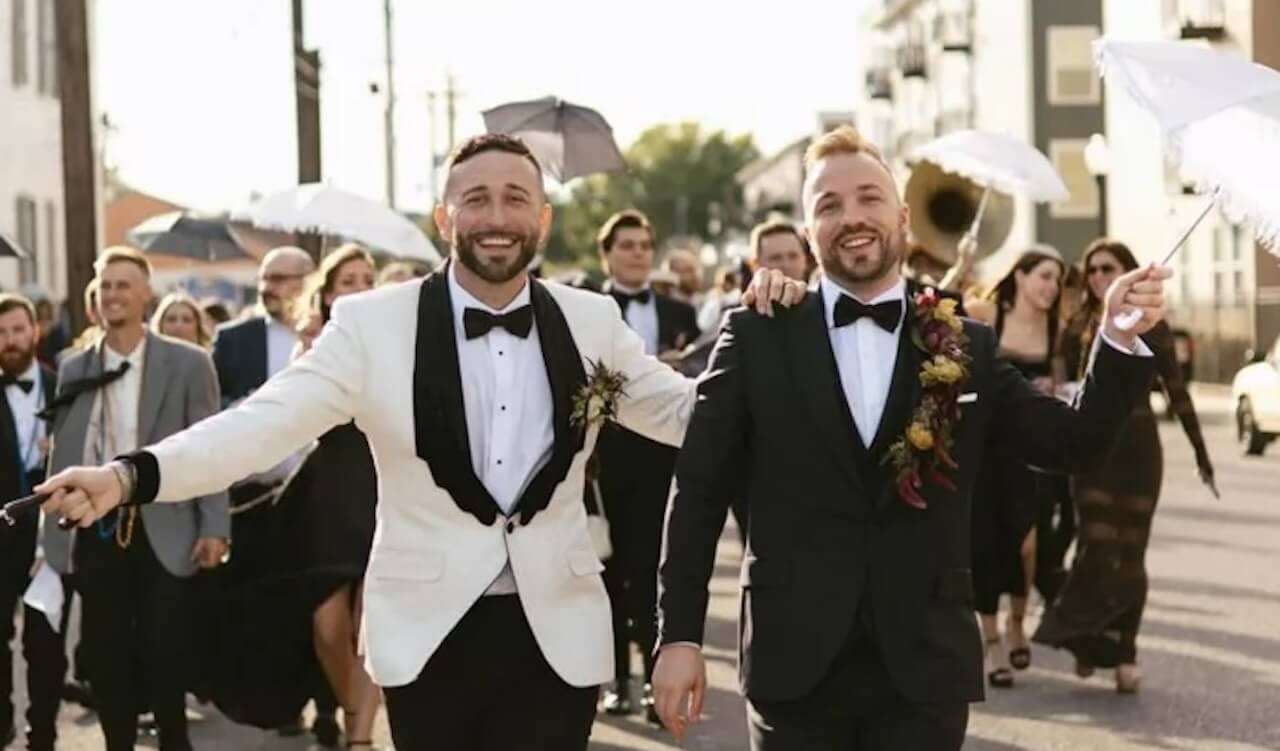 TJ House, l'ex giocatore di baseball ha sposato l'amato Ryan Neitzel. Le foto social - TJ House lex giocatore di baseball ha sposato lamato Ryan Neitzel. Le foto social 3 - Gay.it