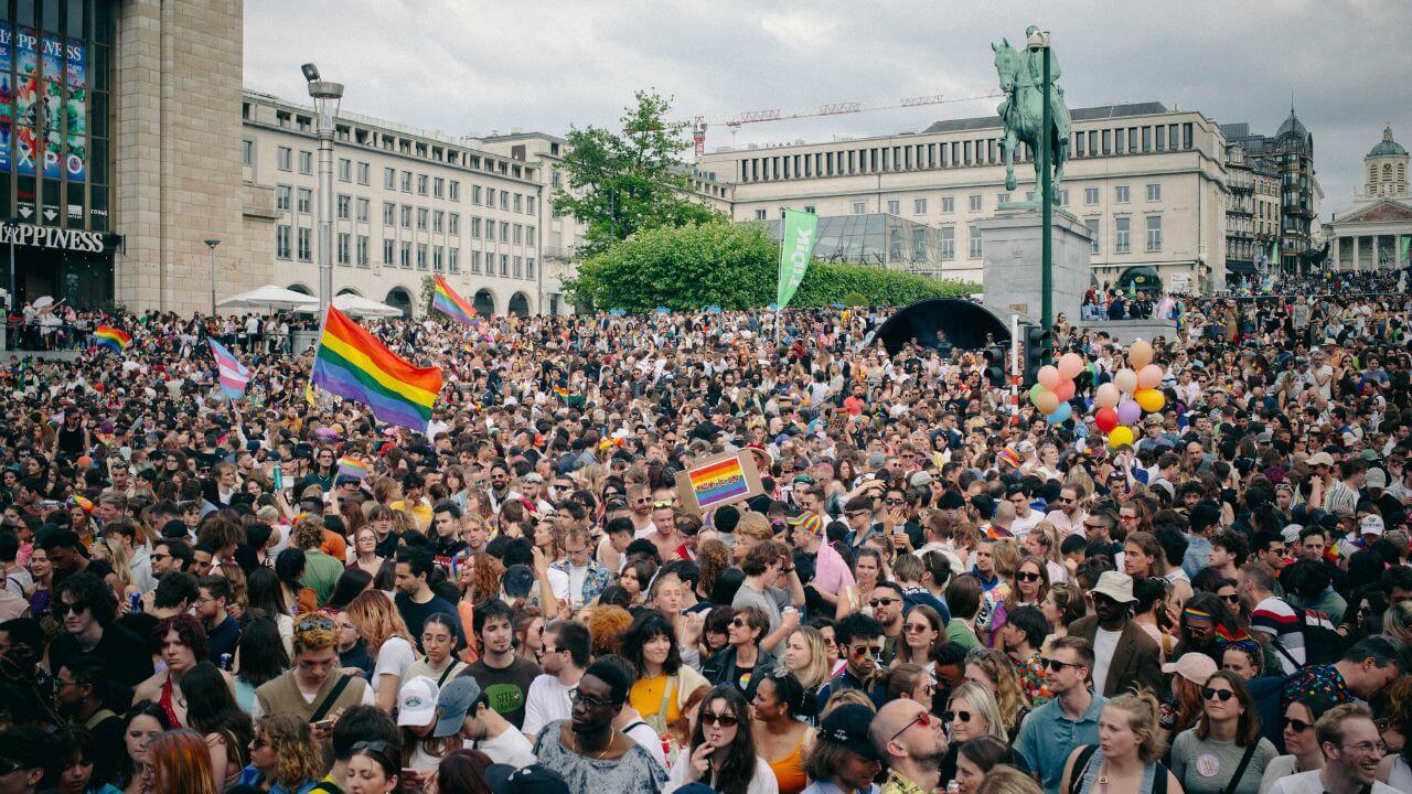 Bruxelles Pride il 18 maggio: tutti i motivi per cui dovresti andarci! - bruxelles pride 2024 32 - Gay.it