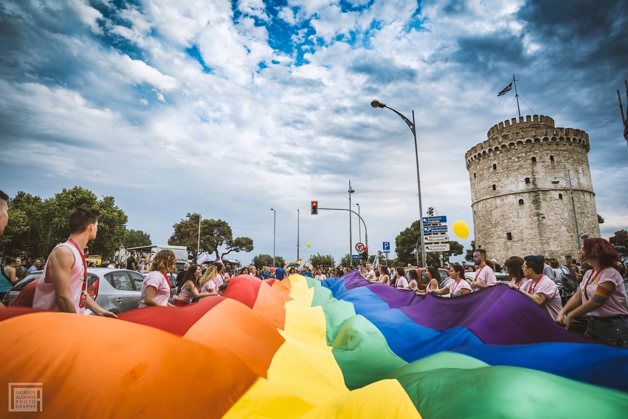 EuroPride 2024 a Salonicco, prima volta in Grecia e grande festa dopo l’approvazione del matrimonio egualitario