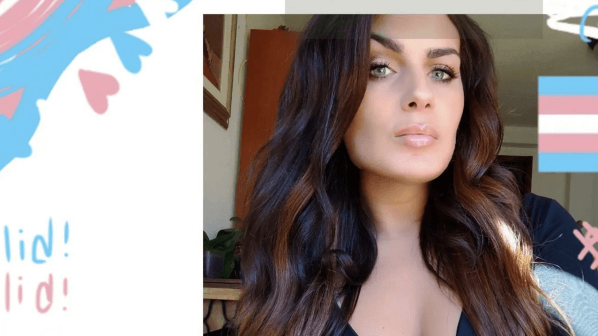 Insulti transfobici su Facebook nei confronti di Aurora Consolo, hater condannato a 1.800 euro di risarcimento