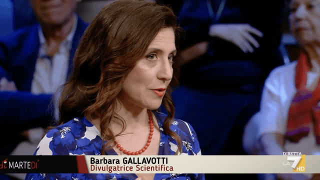 "Esiste il gene dell’omosessualità?".   La spiegazione di Barbara Gallavotti è virale (VIDEO) - Barbara Gallavotti - Gay.it