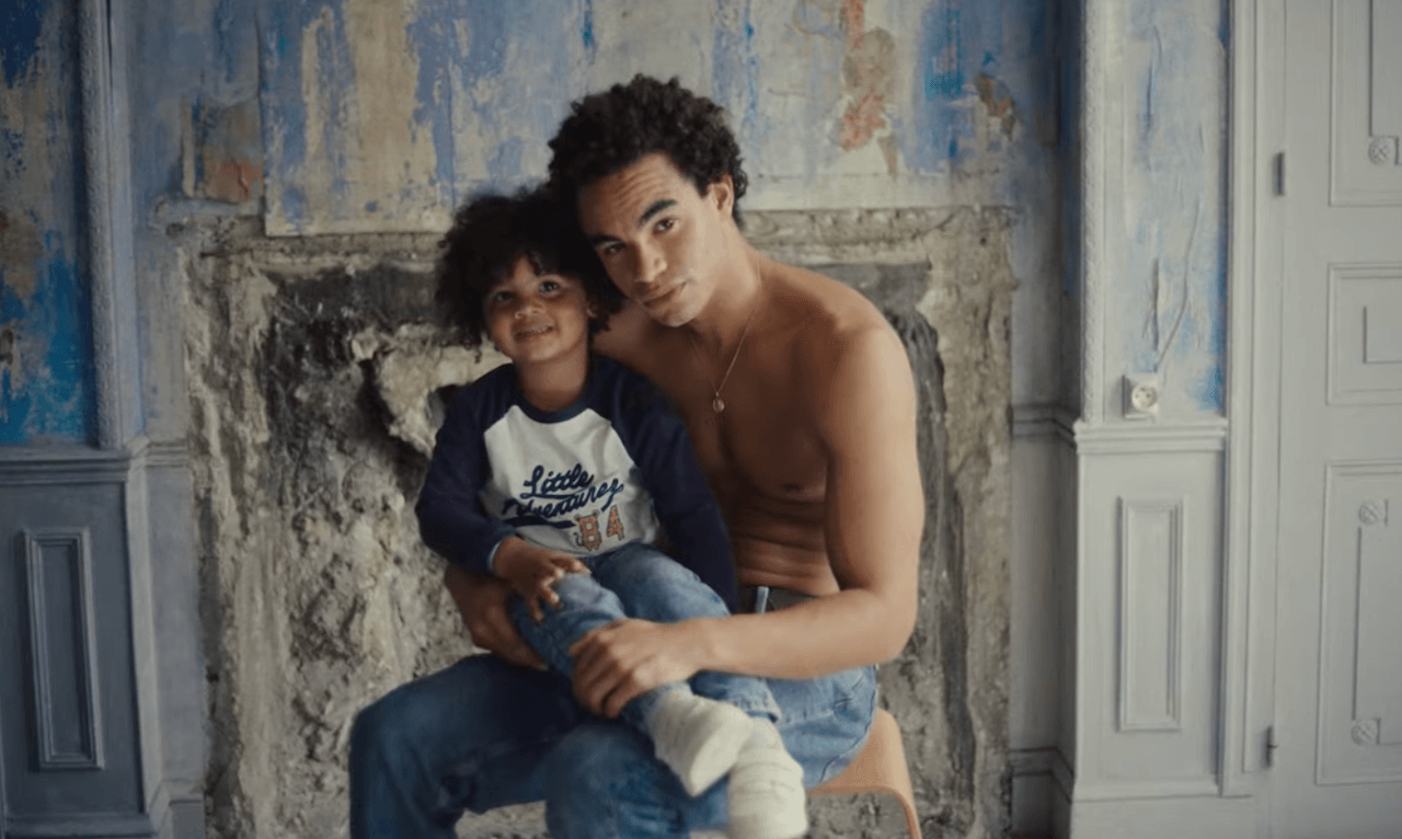 Cannes 2024, Vivre, Mourir, Renaitre è il nuovo film queer di Gaël Morel con Victor Belmondo e Théo Christine (VIDEO) - Cannes 2024 Vivre Mourir Renaitre 1 - Gay.it