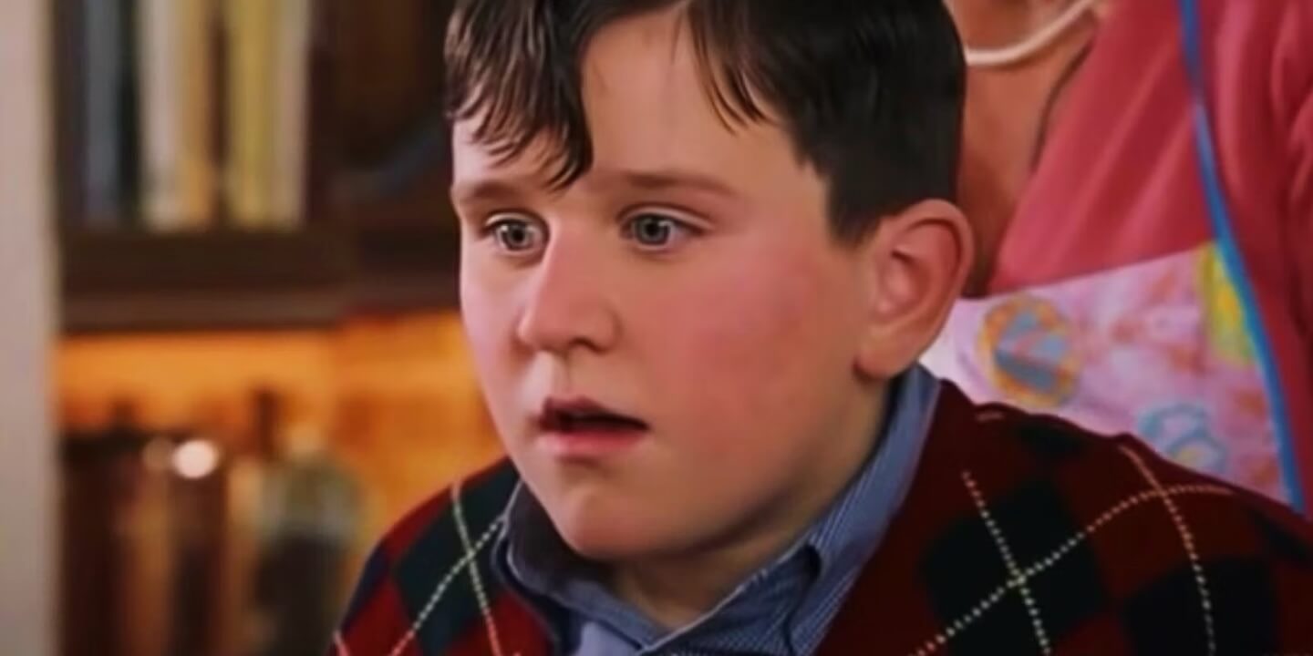 Pillion, Harry Melling e Alexander Skarsgard motociclisti innamorati nel perverso film queer di Harry Lighton - Dudley Dursley - Gay.it