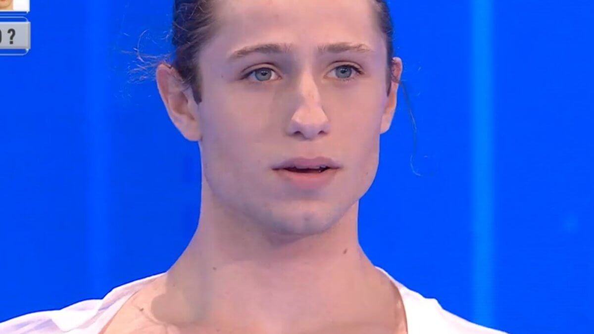 Dustin Taylor, Amici 23