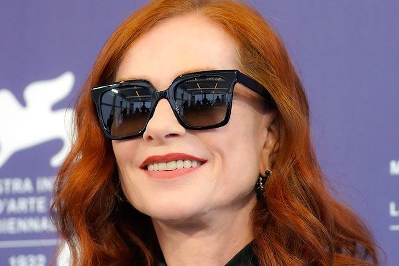 Venezia 2024, la leggendaria Isabelle Huppert presidente di giuria della Mostra del Cinema