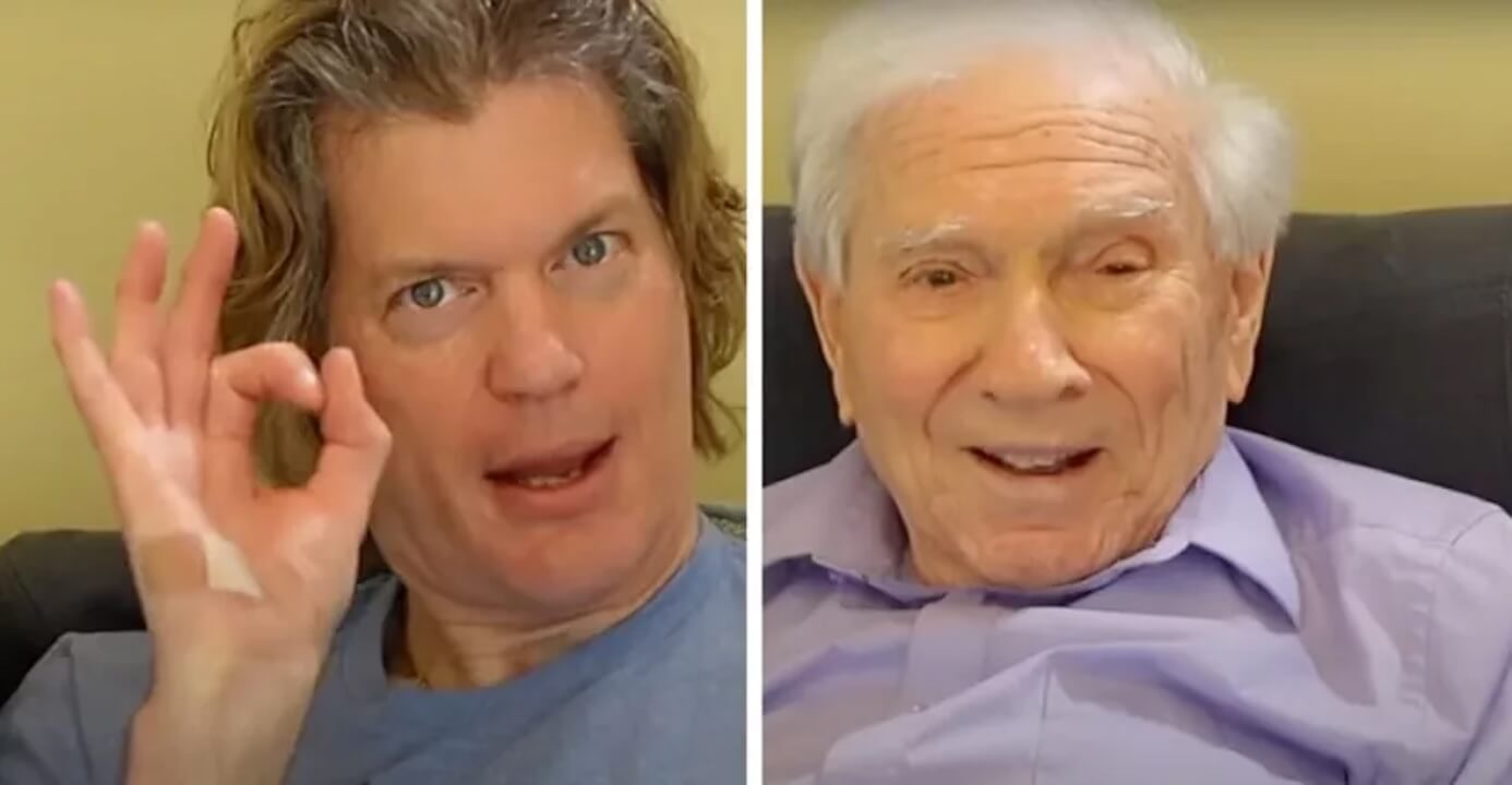 La storia d’amore tra Evan, 52 anni, e Bill, 98 anni: “Facciamo sesso almeno una volta al giorno”