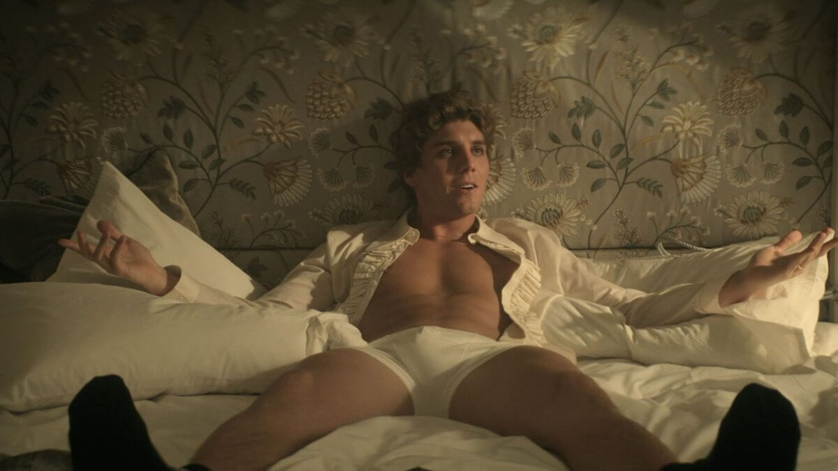 “Eravamo come fratelli”, Lukas Gage si è reso conto di essere gay dopo essere andato a letto con il suo vicino