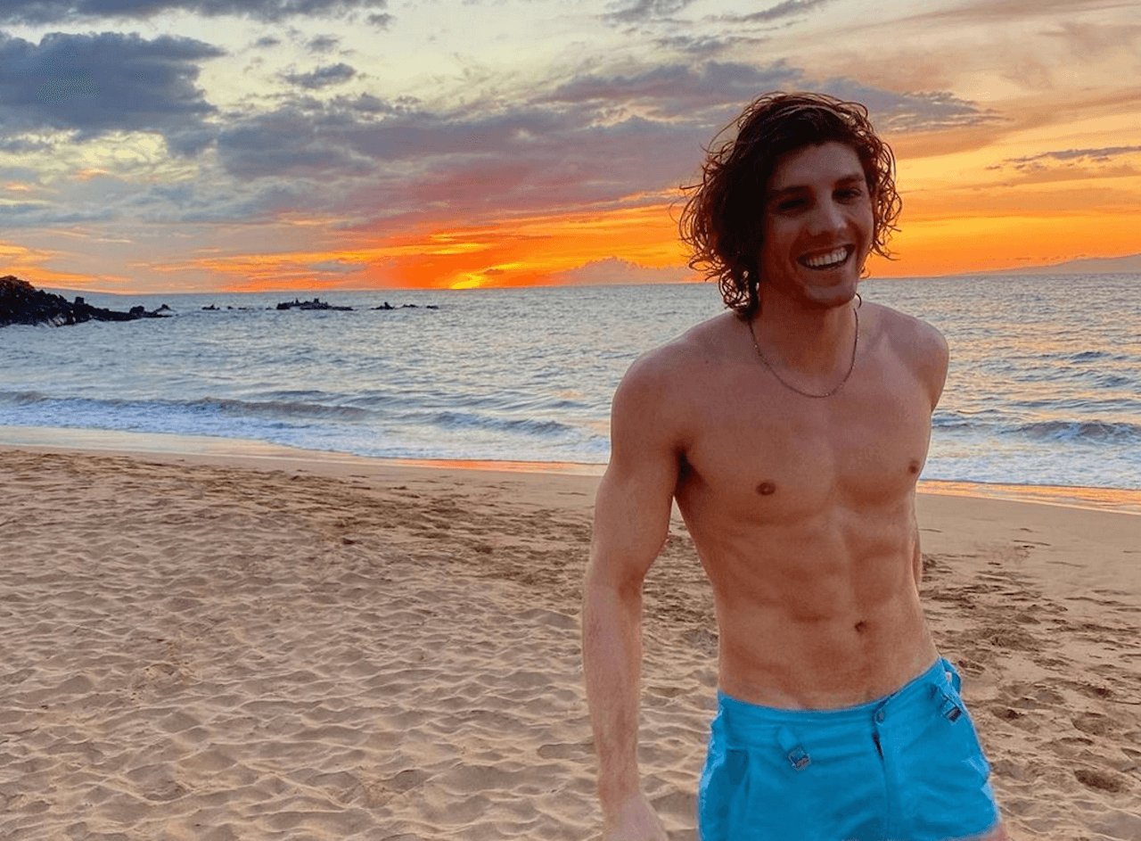 "Eravamo come fratelli", Lukas Gage si è reso conto di essere gay dopo essere andato a letto con il suo vicino - Lukas Gage 2 - Gay.it