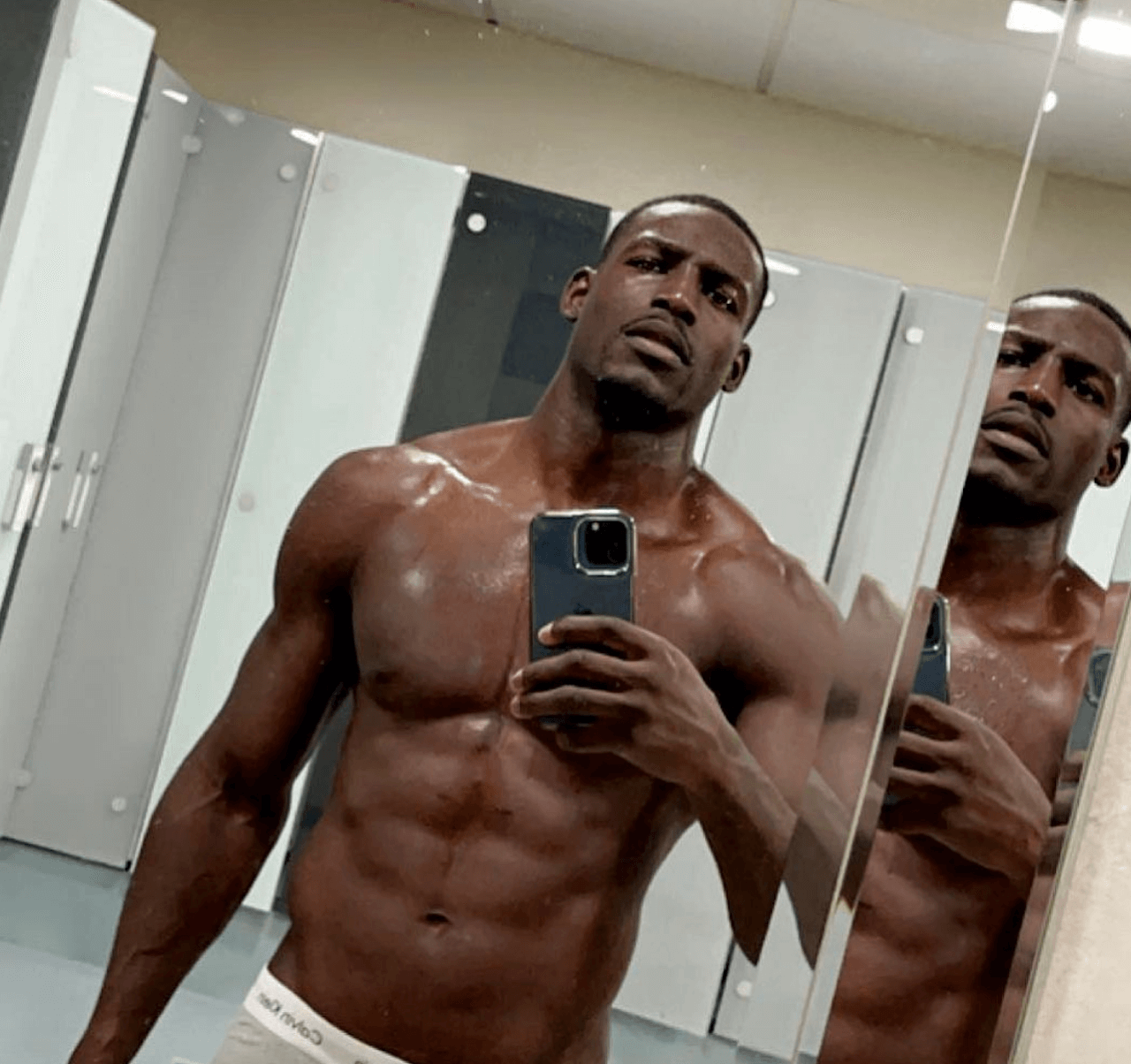 Madonna, addio a Joshua Popper per un altro pugile. È amore con Richard Riakporhe? - Richard Riakporhe 2 - Gay.it
