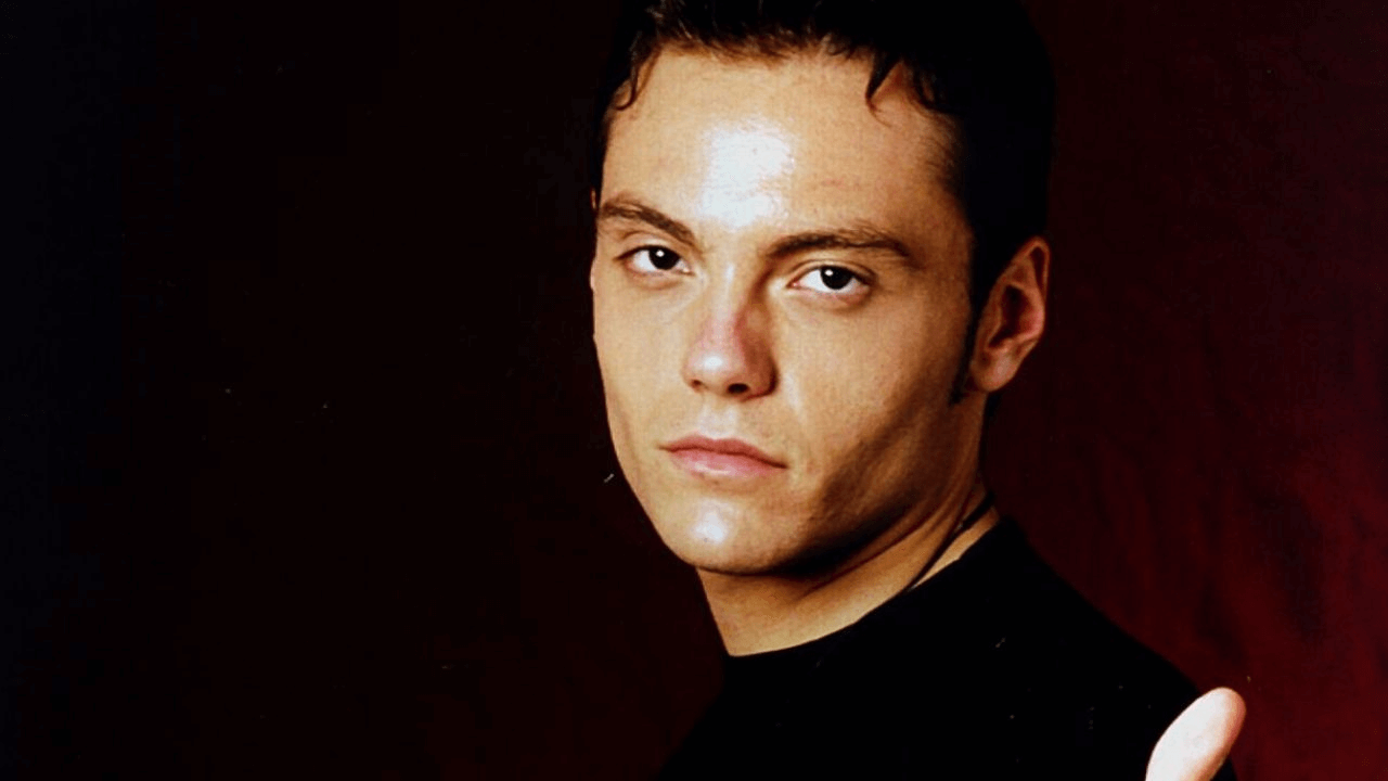 Tiziano Ferro nel 2001