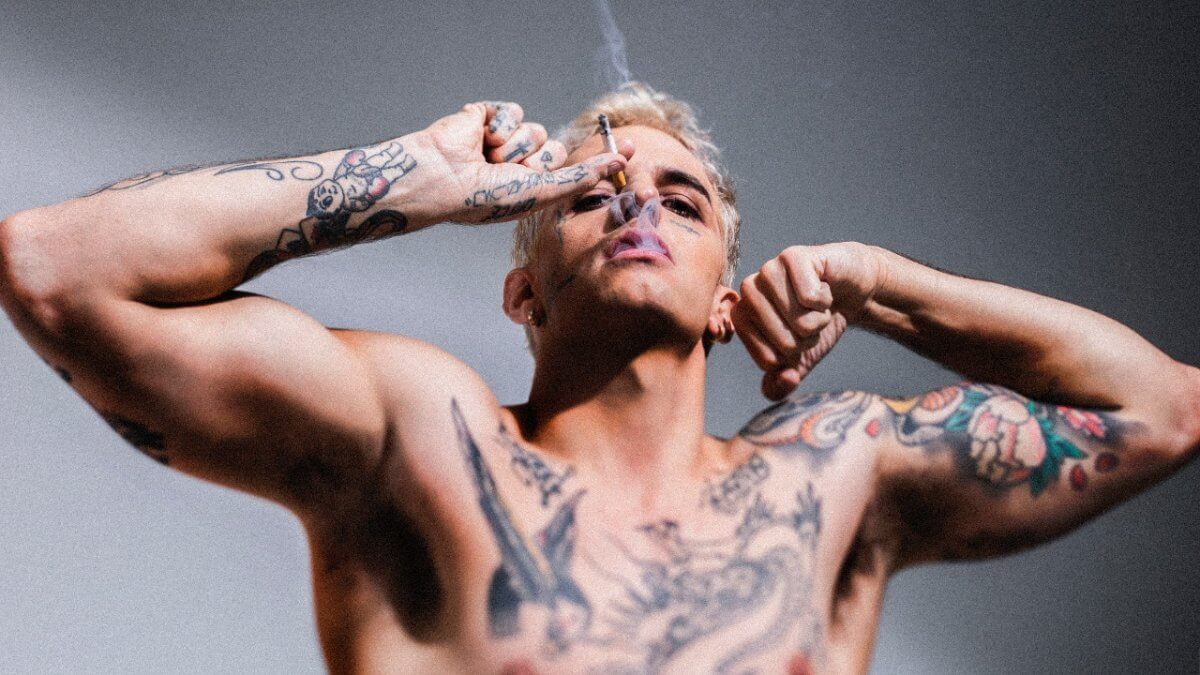 Achille Lauro è tornato con “Banda Kawasaki”: “È l’inizio di una rivolta” – AUDIO