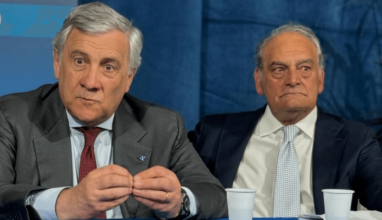 Carmine Alfano, il candidato sindaco dopo la frase choc “i gay nei forni crematori” precisa: “Era goliardia” (VIDEO)