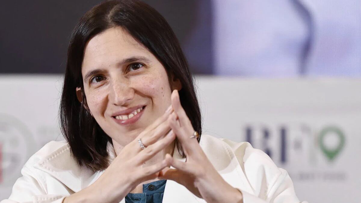 Il PD di Elly Schlein dica subito “Mai alleati di Giorgia Meloni nell’Unione Europea”