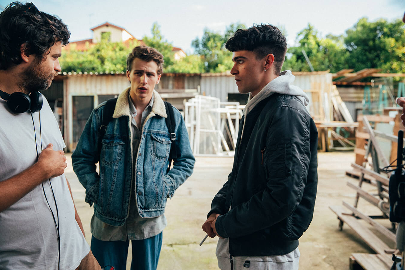 Prisma 2 Intervista a Ludovico Bessegato qui con Mattia Carrano e Lorenzo Zurzolo - Gay.it