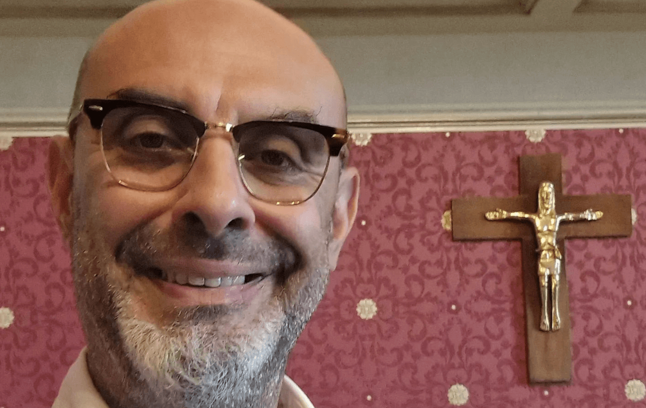 Simone Pillon cancellato su X per omofobia scrive ad Elon Musk: “Pensavo avessi cacciato i censori LGBT”