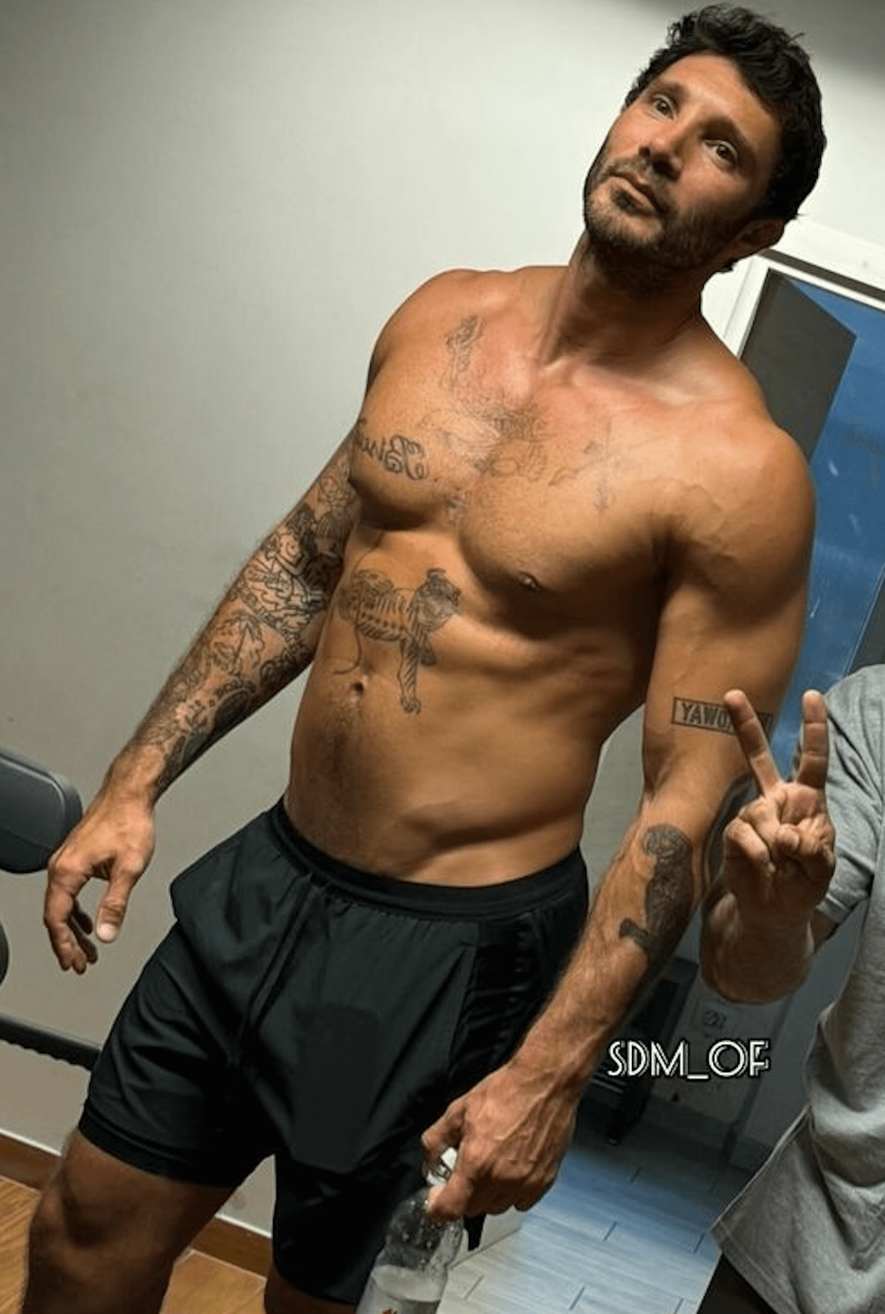 Video privati di Stefano De Martino: Rita De Crescenzo confessa di averli visti e rischia grosso, cosa dicono gli avvocati - Stefano De Martino - Gay.it