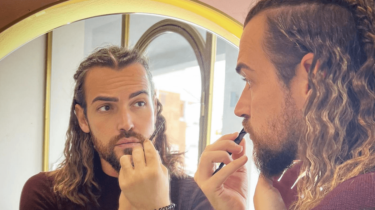 Valerio Scanu diventa hair stylist professionista e apre un salone a Roma