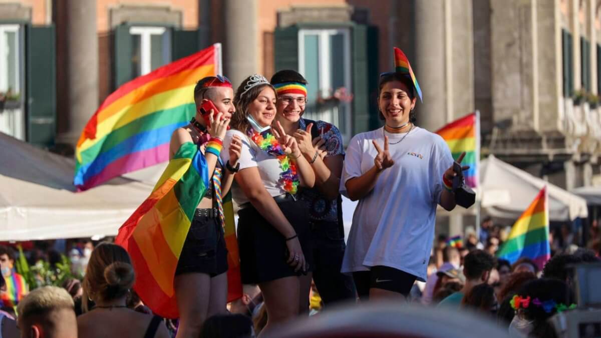 Napoli Pride 2024: “Resistere è nel DNA della nostra città” – INTERVISTA