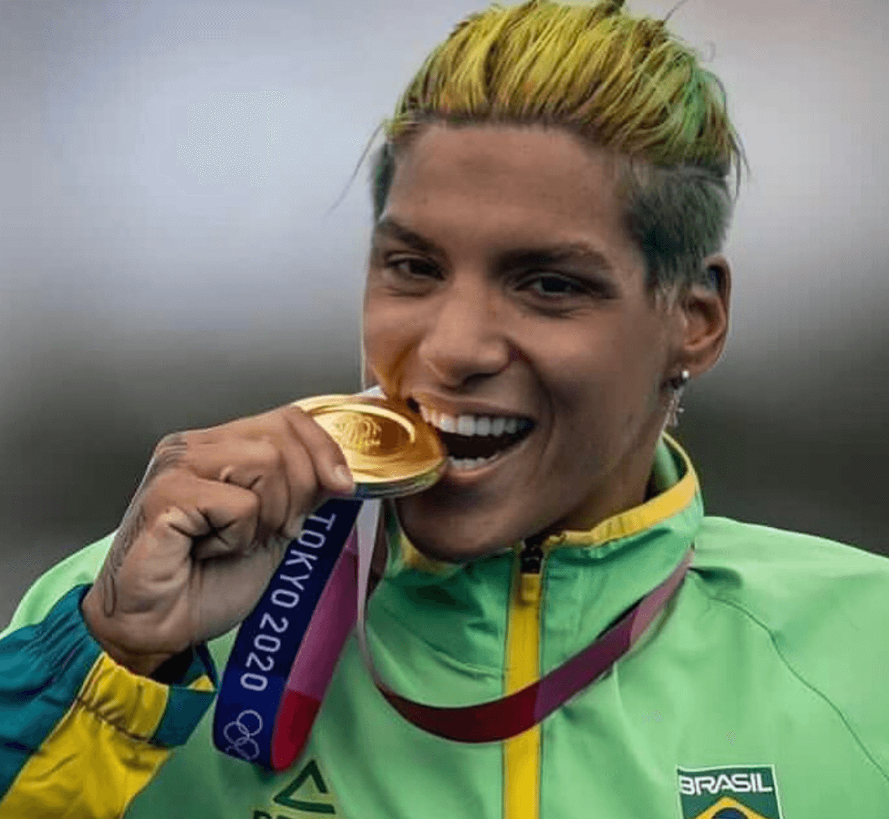 Parigi 2024, ecco gli atleti dichiaratamente LGBTQIA+ che si sono qualificati alle Olimpiadi - Ana Marcela Cunha Brasile Nuoto in acque libere - Gay.it