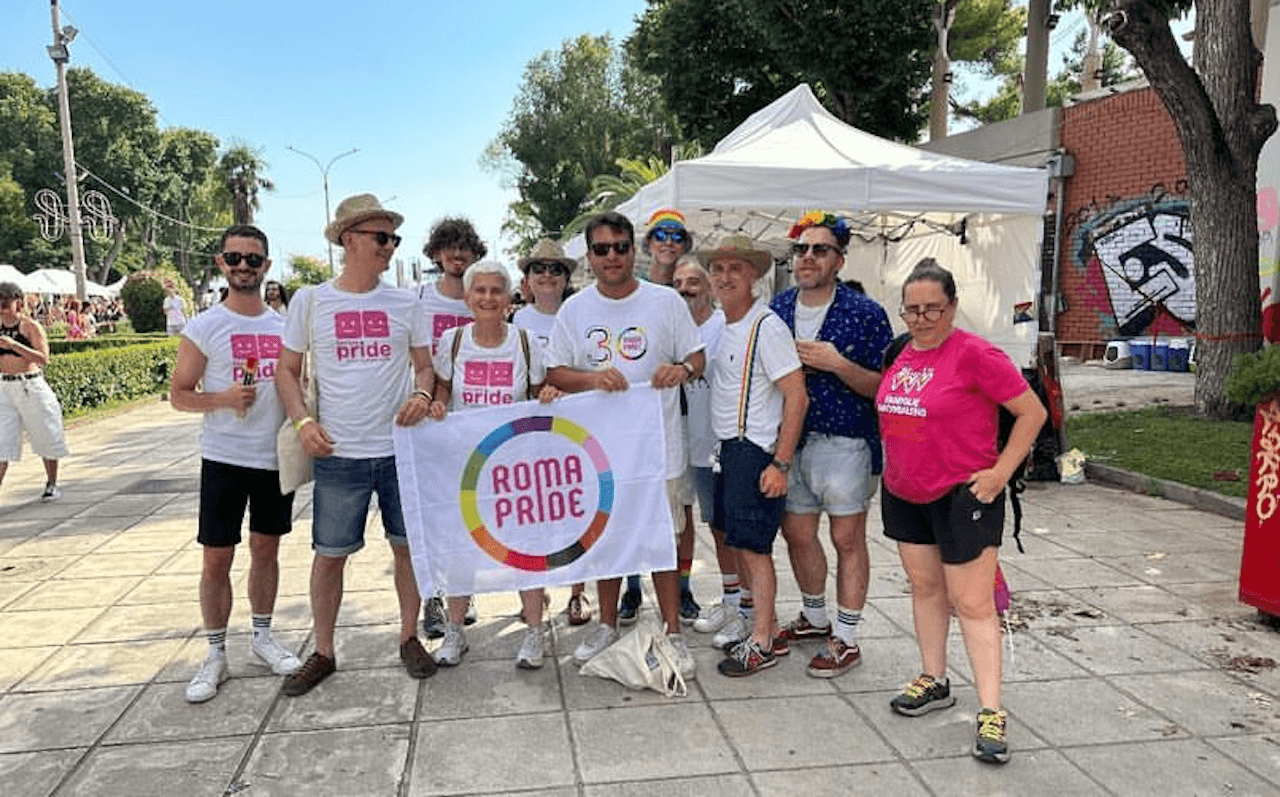 EuroPride 2024, migliaia di persone a Salonicco. Nel 2025 tuttə a Lisbona - EuroPride 2024 in migliaia a Salonicco 2 - Gay.it