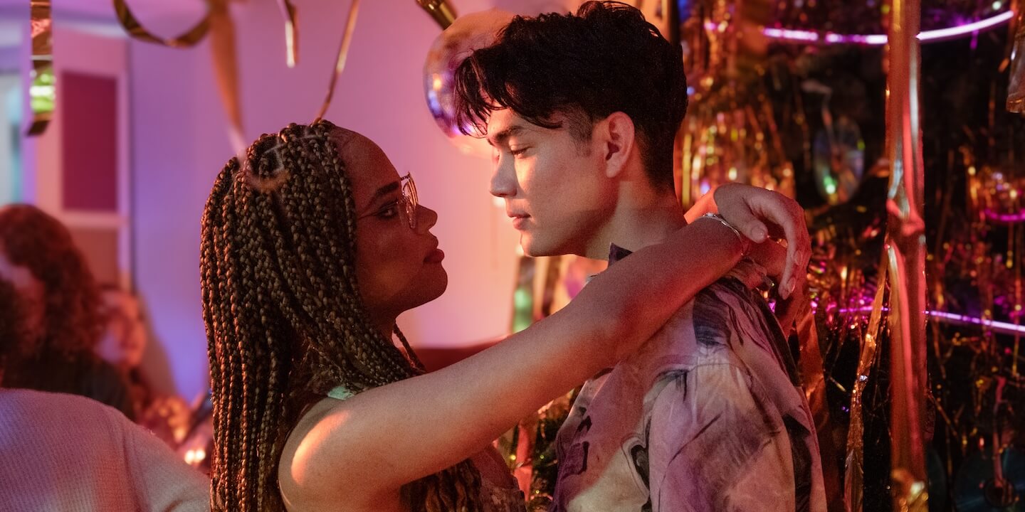 Joe Locke tra vacanze a Positano, nuove immagini di Heartstopper 3 e primo trailer di Agatha All Along - Heartstopper FirstLook Season3 Image8 - Gay.it
