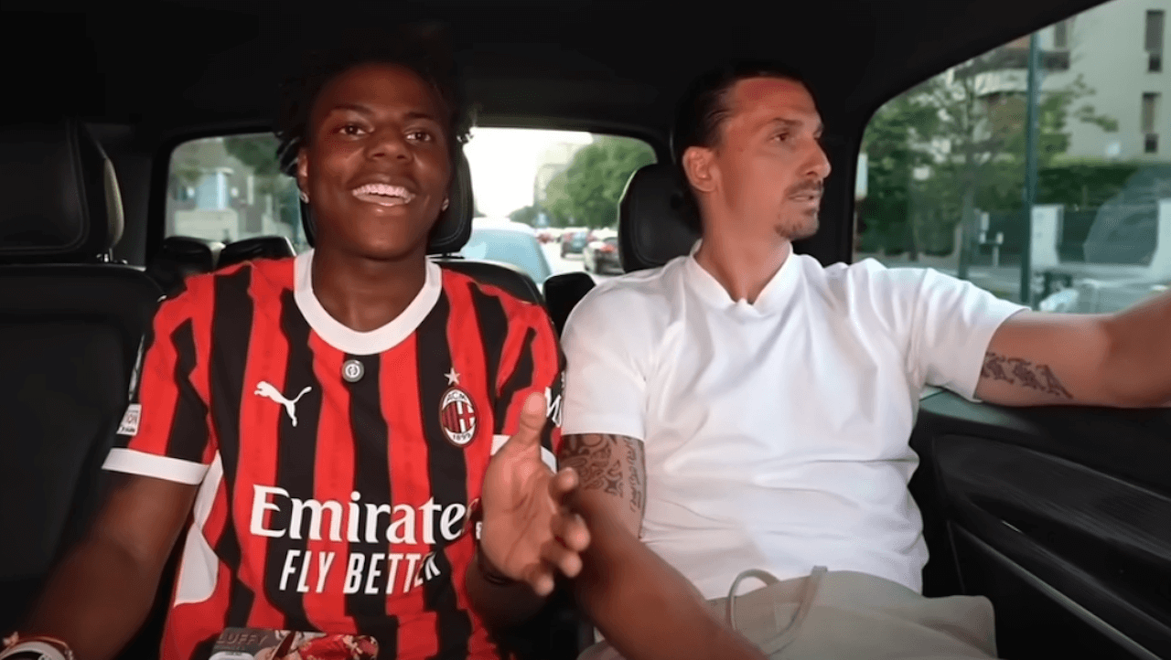 “Il primo che si muove è gay”, polemiche sul siparietto tra Ibrahimovic e lo youtuber IShowSpeed (VIDEO)