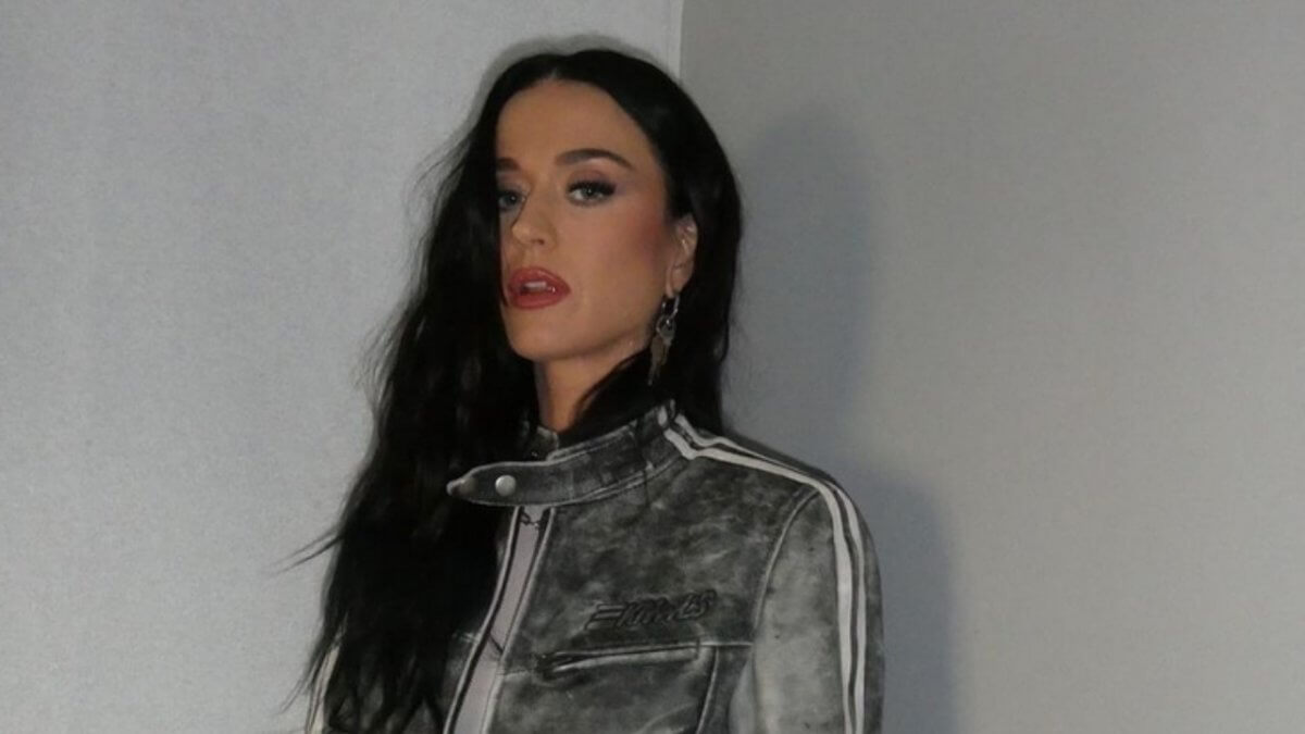 Katy Perry torna a lavorare con Dr. Luke per l’album “143” dopo le pesanti accuse di abusi. I fan: “Siamo delusi”
