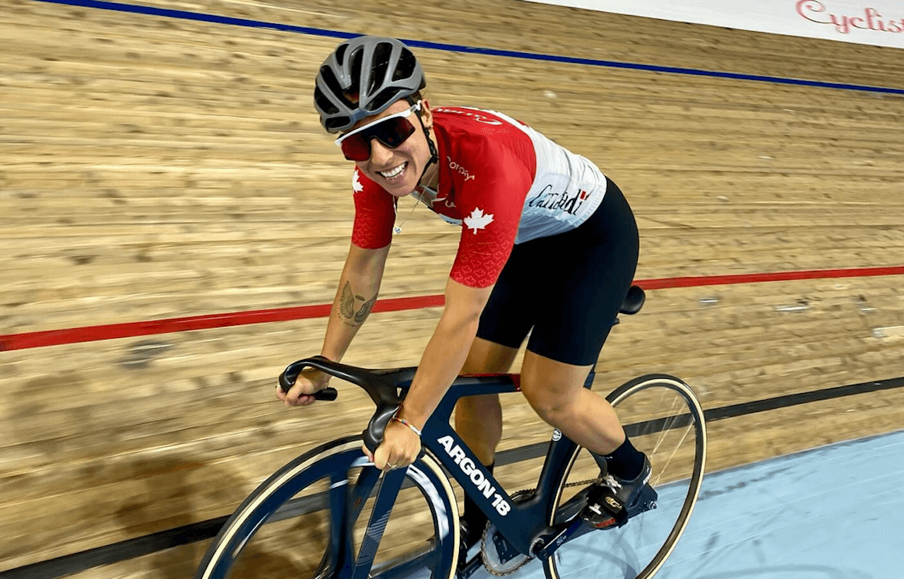Parigi 2024, ecco gli atleti dichiaratamente LGBTQIA+ che si sono qualificati alle Olimpiadi - Lauriane Genest Canada Ciclismo - Gay.it