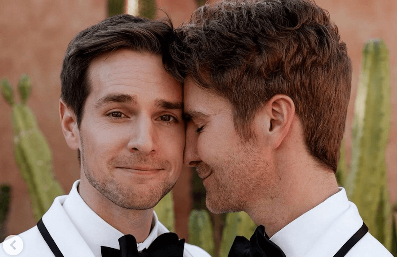 Celebrità, alleati e icone LGBTQIA+ che ci hanno lasciato nel 2024 - Michael Heslin addio allattore di Lioness. Il toccante messaggio di suo marito Scotty Dynamo - Gay.it