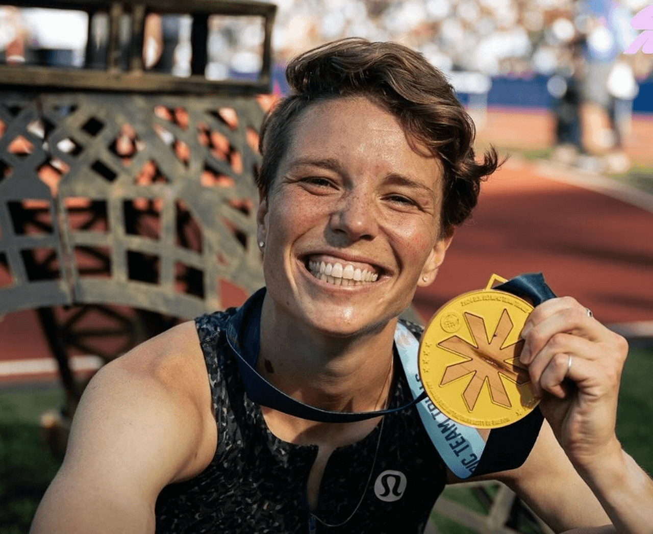 Parigi 2024, l'atleta trans e non binary Nikki Hiltz parteciperà alle Olimpiadi - Nikki Hiltz - Gay.it