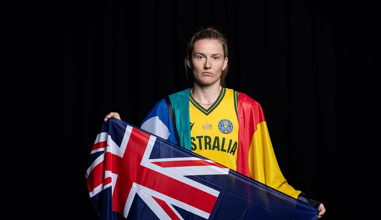 Olimpiadi Parigi 2024: ecco tutti gli atleti LGBTIQ+ saliti sul podio - Samantha Whitcomb - Gay.it