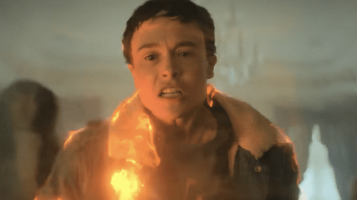 The Umbrella Academy 4, Elliot Page nel trailer italiano dell’ultima stagione: “Causerete la fine del mondo entro 48 ore”