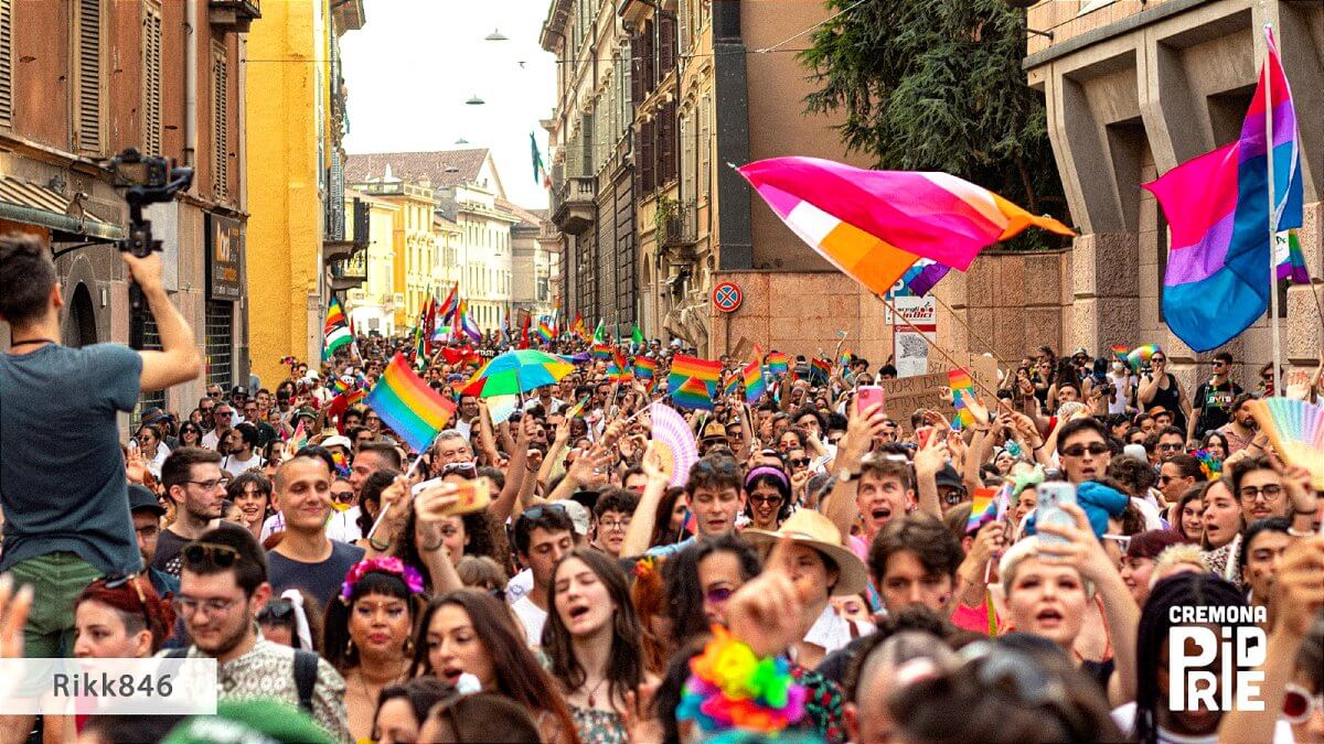 Cremona Pride 2026, sabato 30 maggio: “Se non si sta sull’attenti, anche i diritti conquistati possono fare passi indietro”