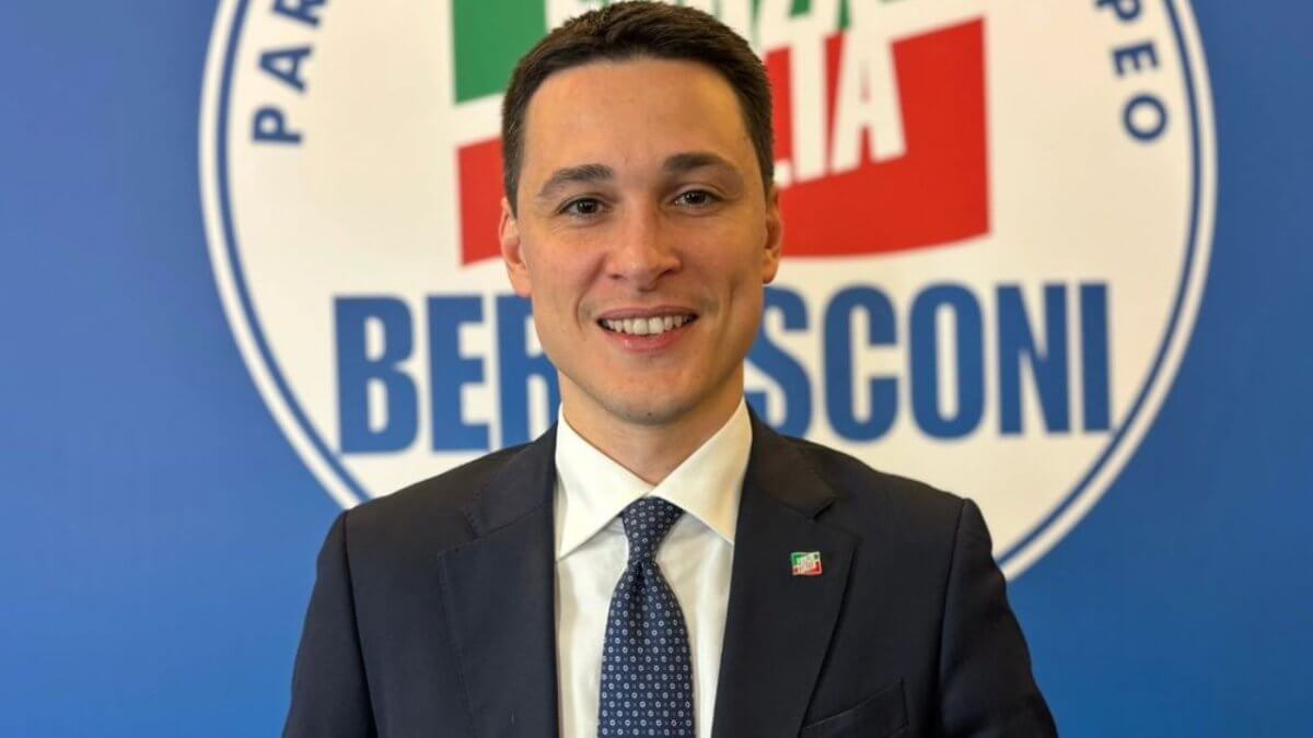 Dopo la mozione anti-trans, Stefano Benigni di Forza Italia parla di matrimonio egualitario