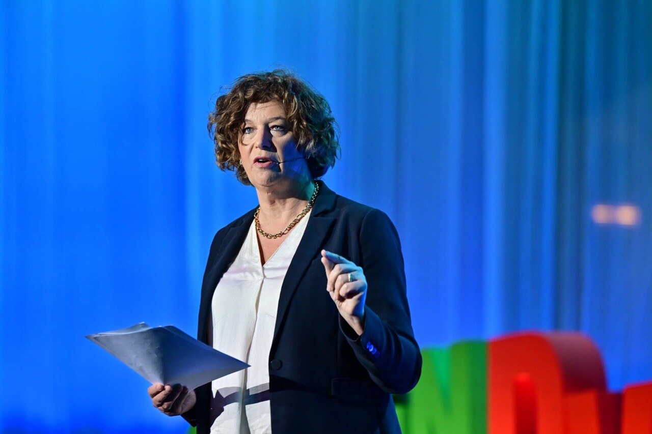 petra de sutter vice primo ministro belgio