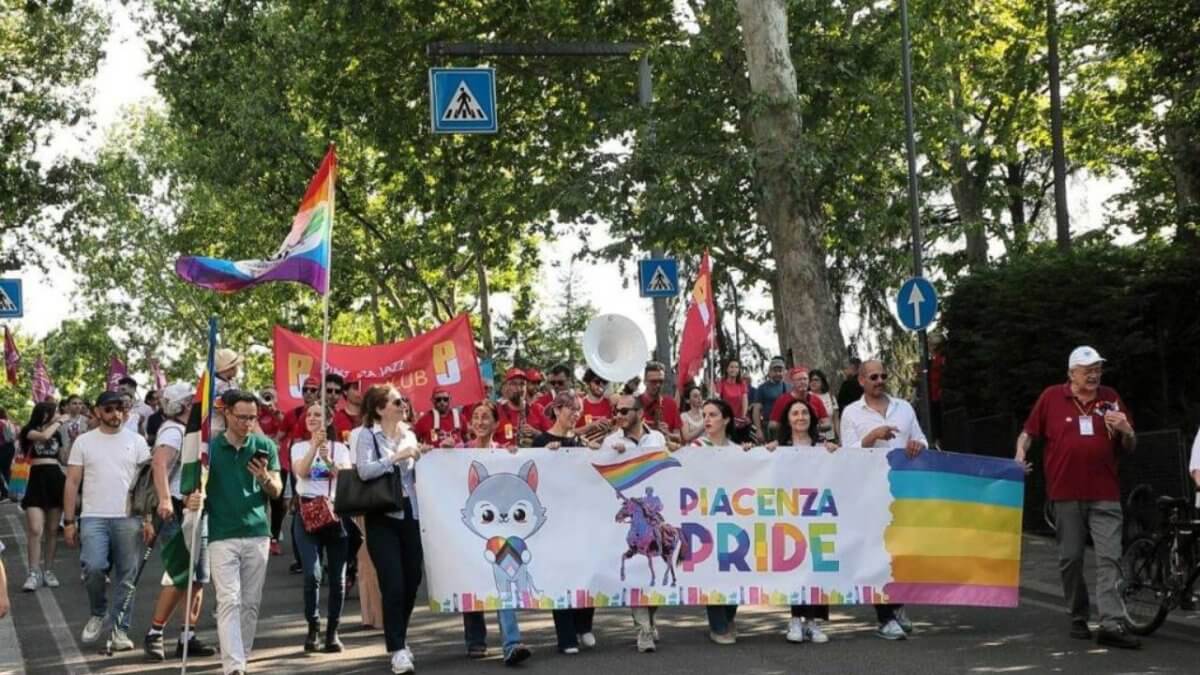 Il Piacenza Pride 2025 invita le forze dell’ordine a marciare al fianco della comunità LGBTQIA+